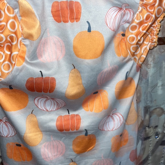 🎃👧🏼🎃• 🎀Ruffles x Cutie Patootie Vibes🎀•👧🏼🎃👧🏼 - Picture 6 of 8